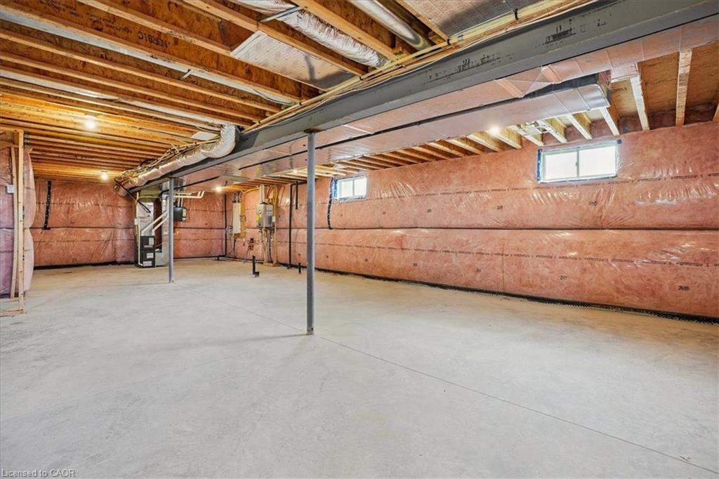 10 Michelle'S Way, Hagersville, ON - Indoor Photo Showing Basement