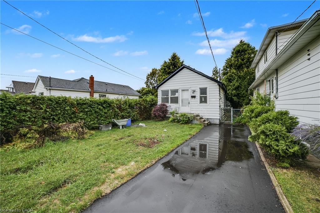 86 Adair Avenue S, Hamilton, ON - Outdoor