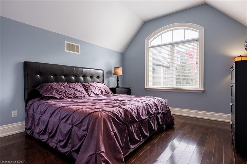 108 Livno Common, Oakville, ON - Indoor Photo Showing Bedroom