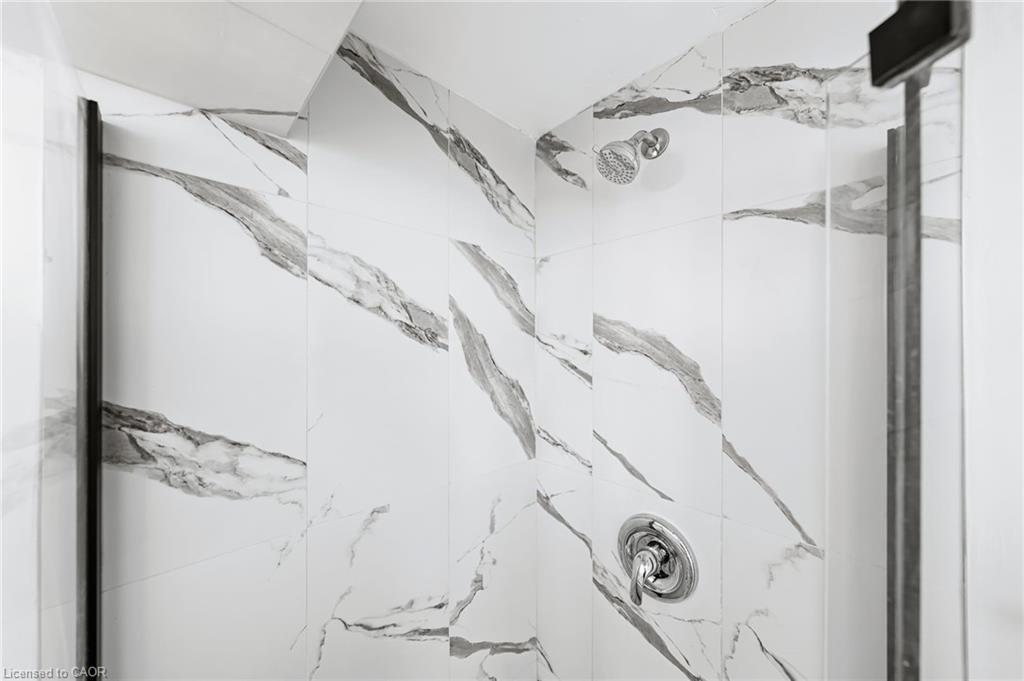 Lower-19 Elm Ridge Drive, Kitchener, ON -