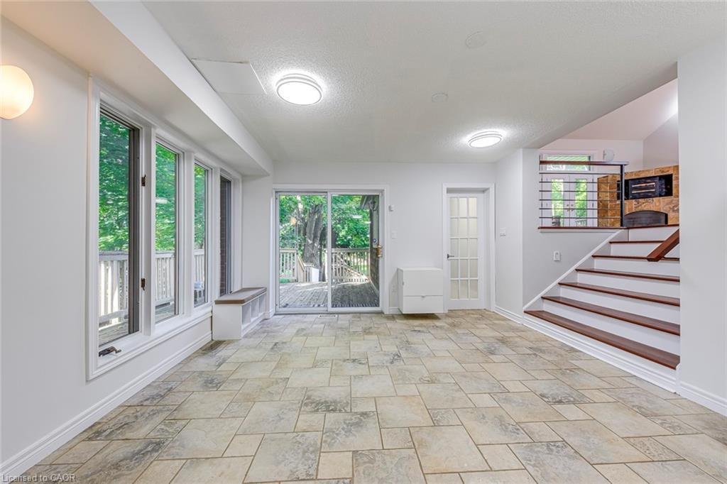 435 Maple Avenue, Oakville, ON - Indoor Photo Showing Other Room