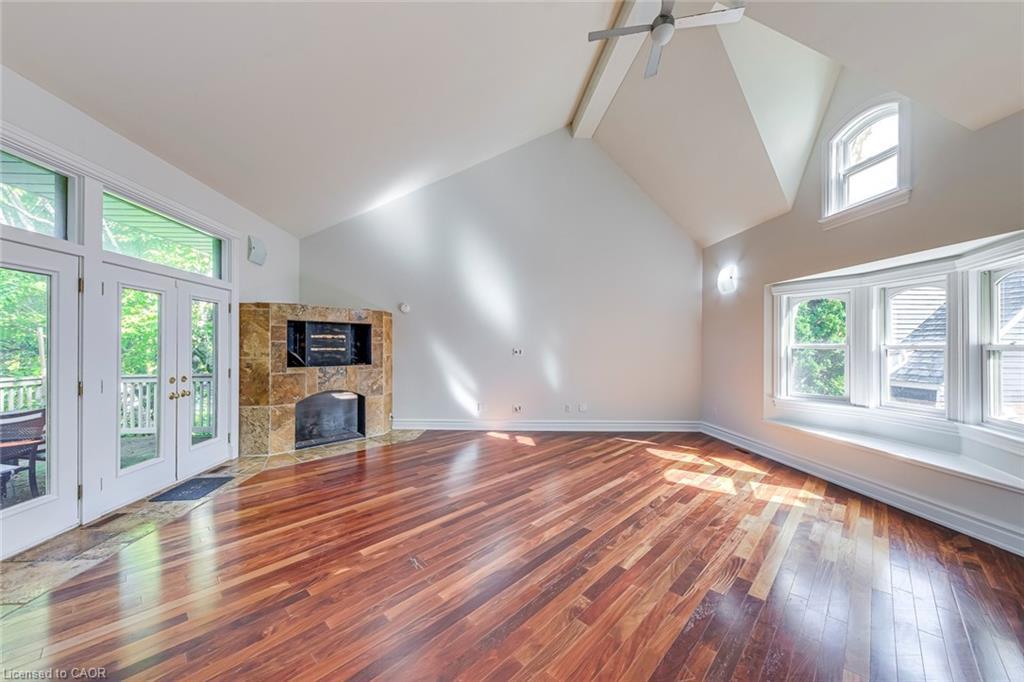 435 Maple Avenue, Oakville, ON - Indoor Photo Showing Other Room With Fireplace