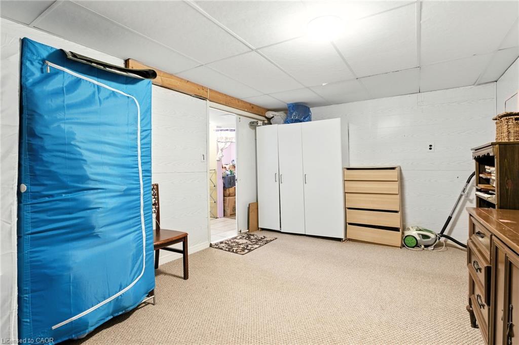 39 Clayburn Avenue, St. Catharines, ON - Indoor