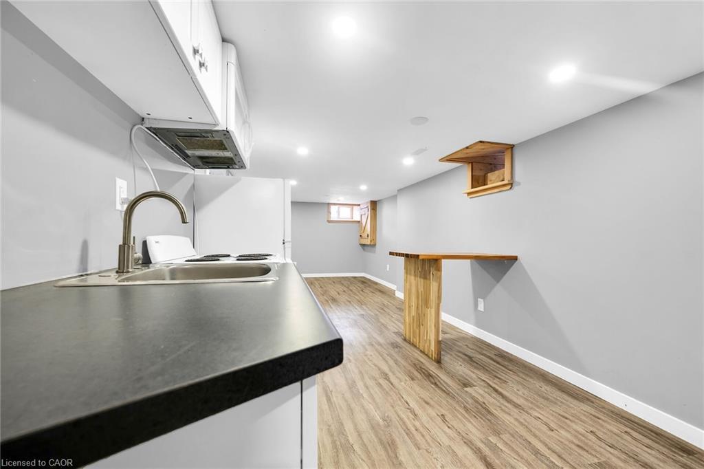 129 Dundurn Street N, Hamilton, ON - Indoor