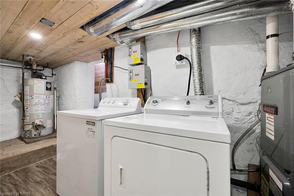 129 Dundurn Street N, Hamilton, ON - Indoor Photo Showing Laundry Room