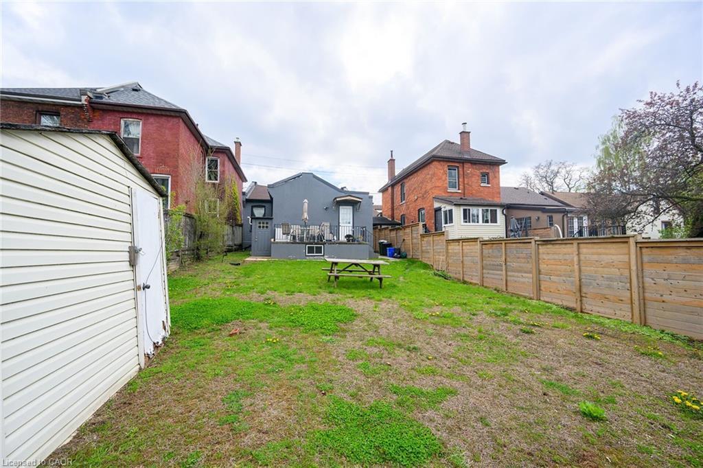 129 Dundurn Street N, Hamilton, ON - Outdoor With Exterior