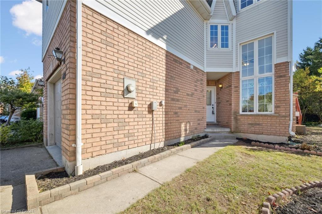 409 Laurel Gate Drive, Waterloo, ON - Outdoor