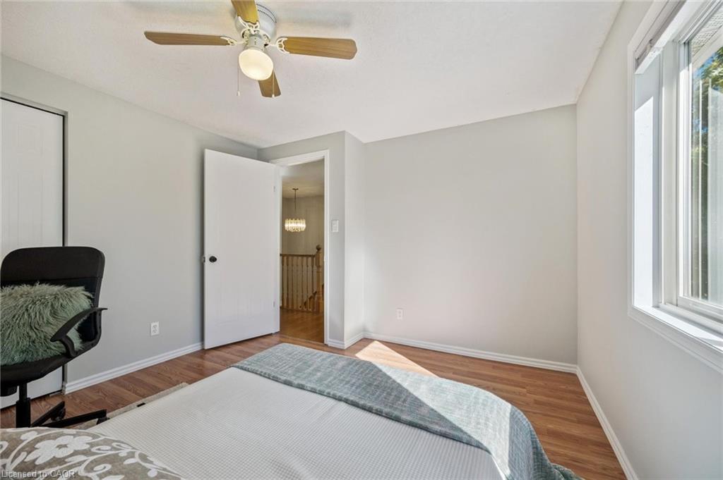409 Laurel Gate Drive, Waterloo, ON - Indoor Photo Showing Bedroom
