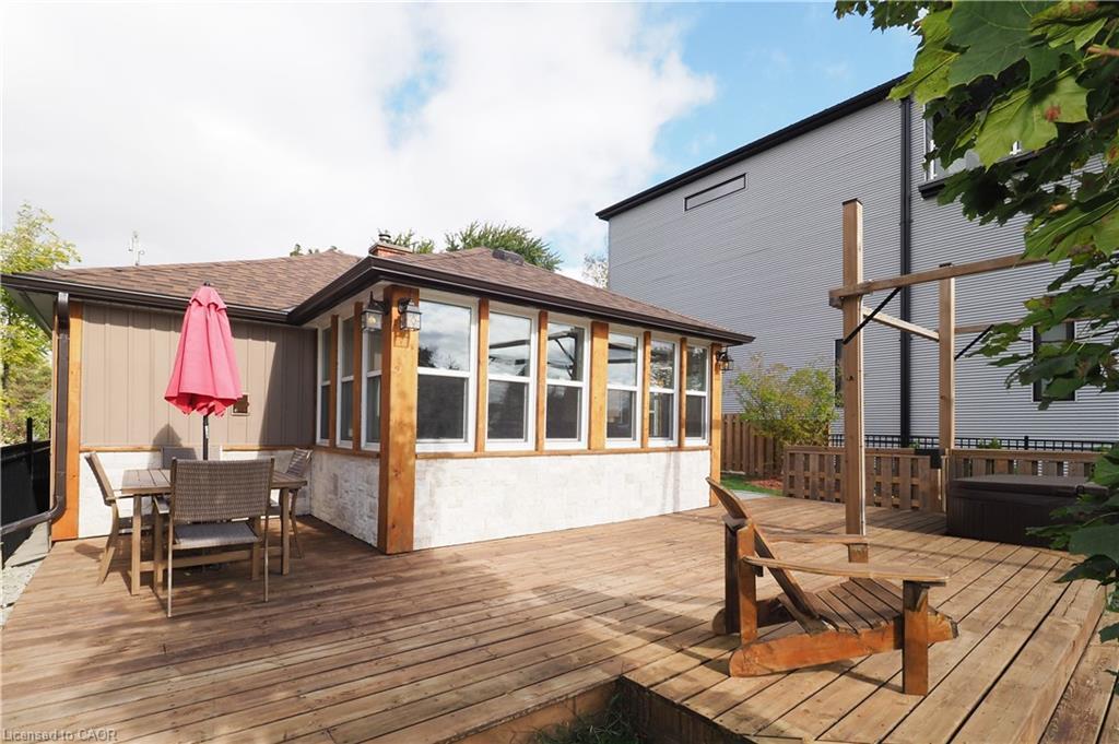 50 Holly Trail, Puslinch, ON - Outdoor With Deck Patio Veranda With Exterior