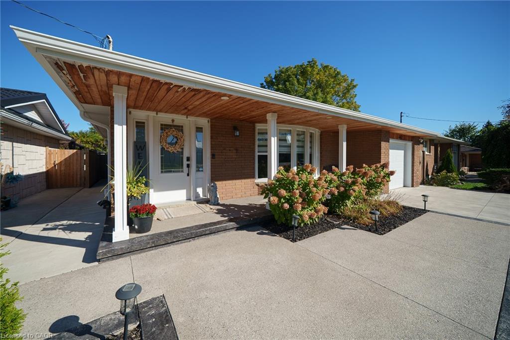 662 Mohawk Road W, Hamilton, ON - Outdoor