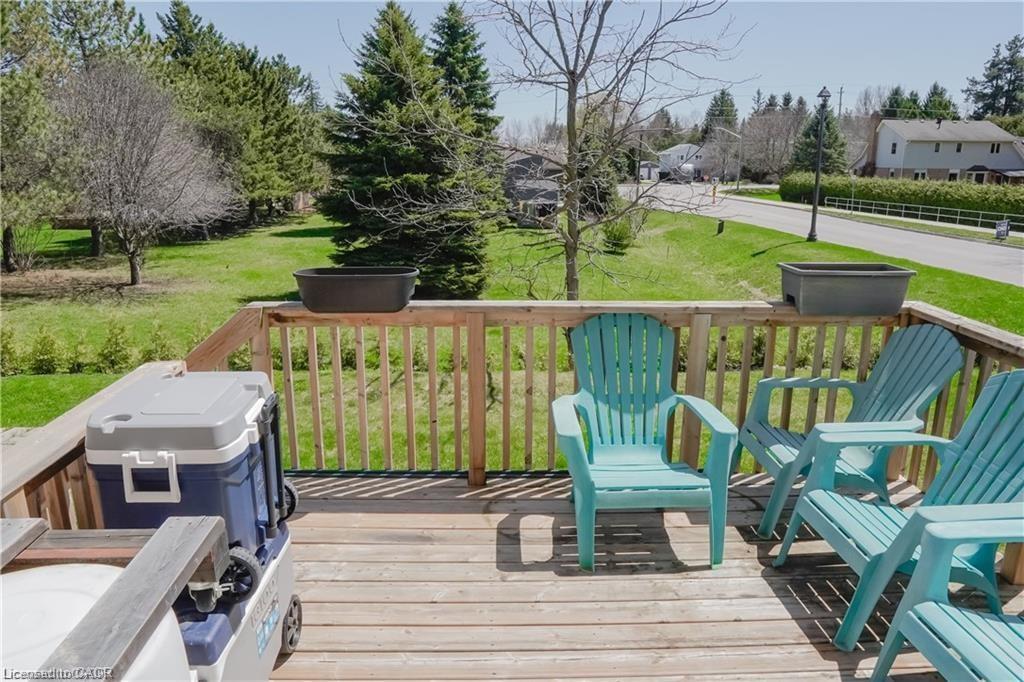 11 Aitken Court, Fergus, ON - Outdoor With Deck Patio Veranda