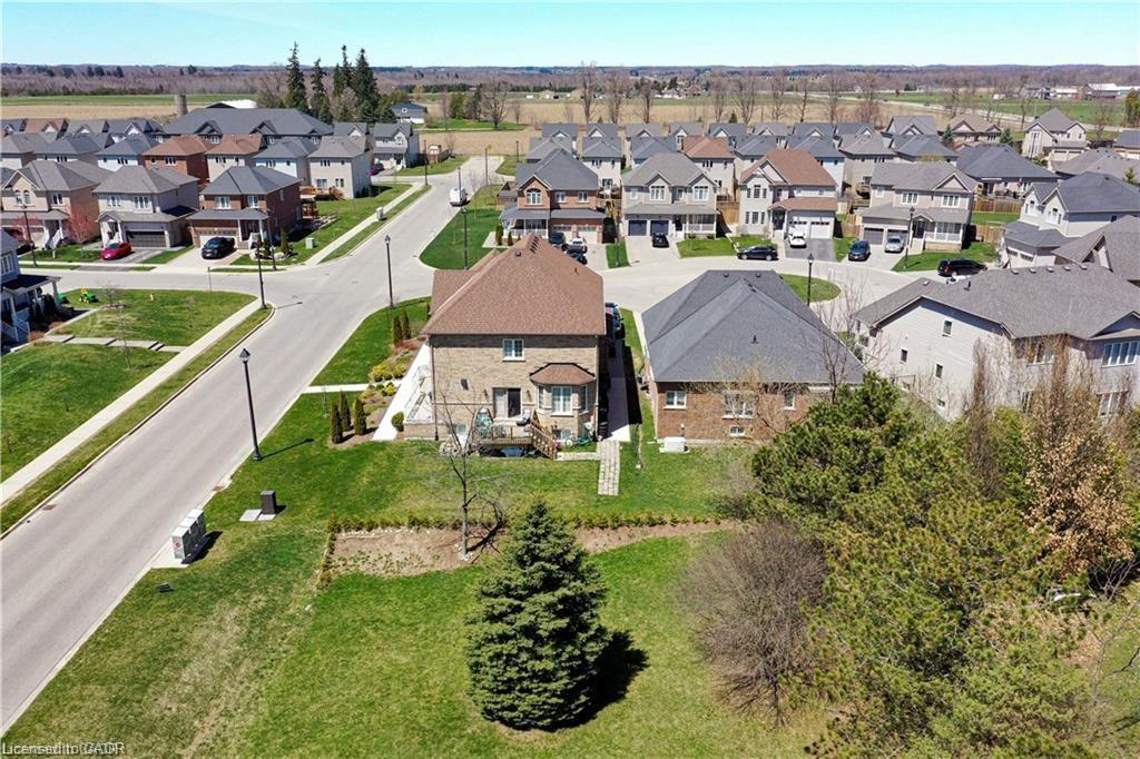 11 Aitken Court, Fergus, ON - Outdoor With View