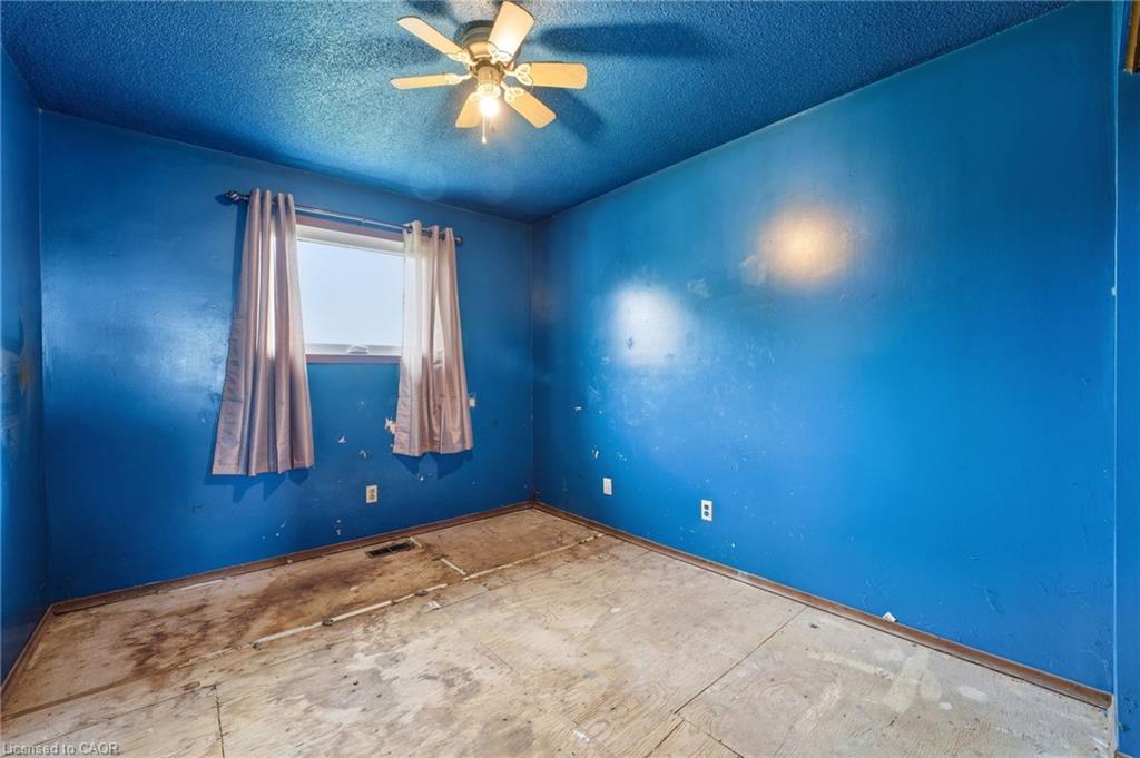 2091 6Th Concession Road W, Hamilton, ON - Indoor Photo Showing Other Room