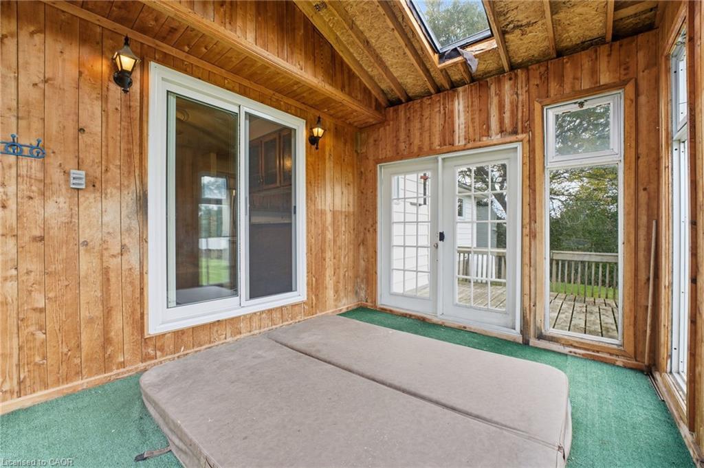 2091 6Th Concession Road W, Hamilton, ON - Outdoor With Exterior