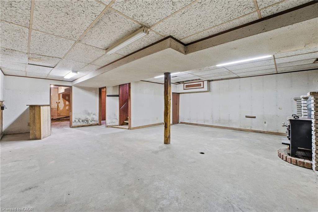 2091 6Th Concession Road W, Hamilton, ON - Indoor