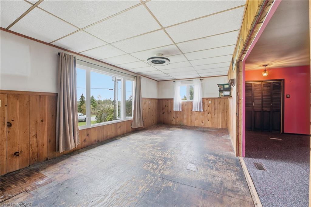 2091 6Th Concession Road W, Hamilton, ON - Indoor Photo Showing Other Room