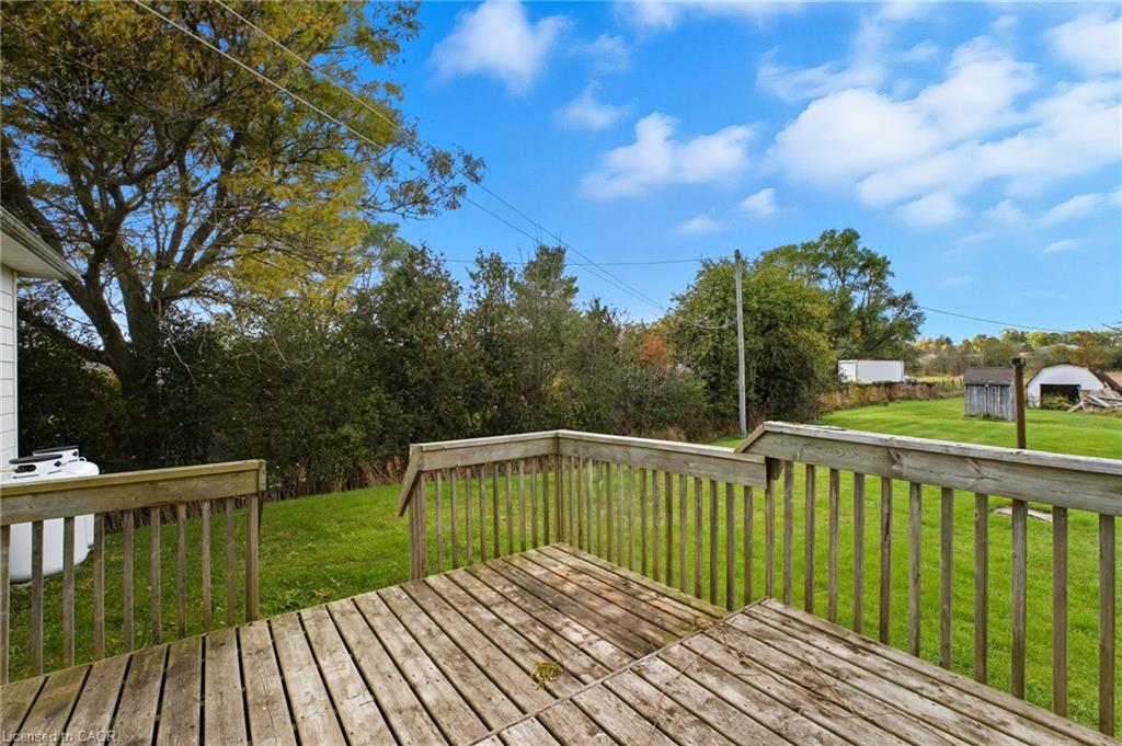 2091 6Th Concession Road W, Hamilton, ON - Outdoor With Deck Patio Veranda With Backyard