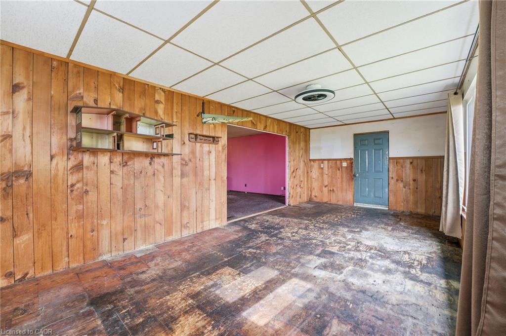 2091 6Th Concession Road W, Hamilton, ON - Indoor Photo Showing Other Room