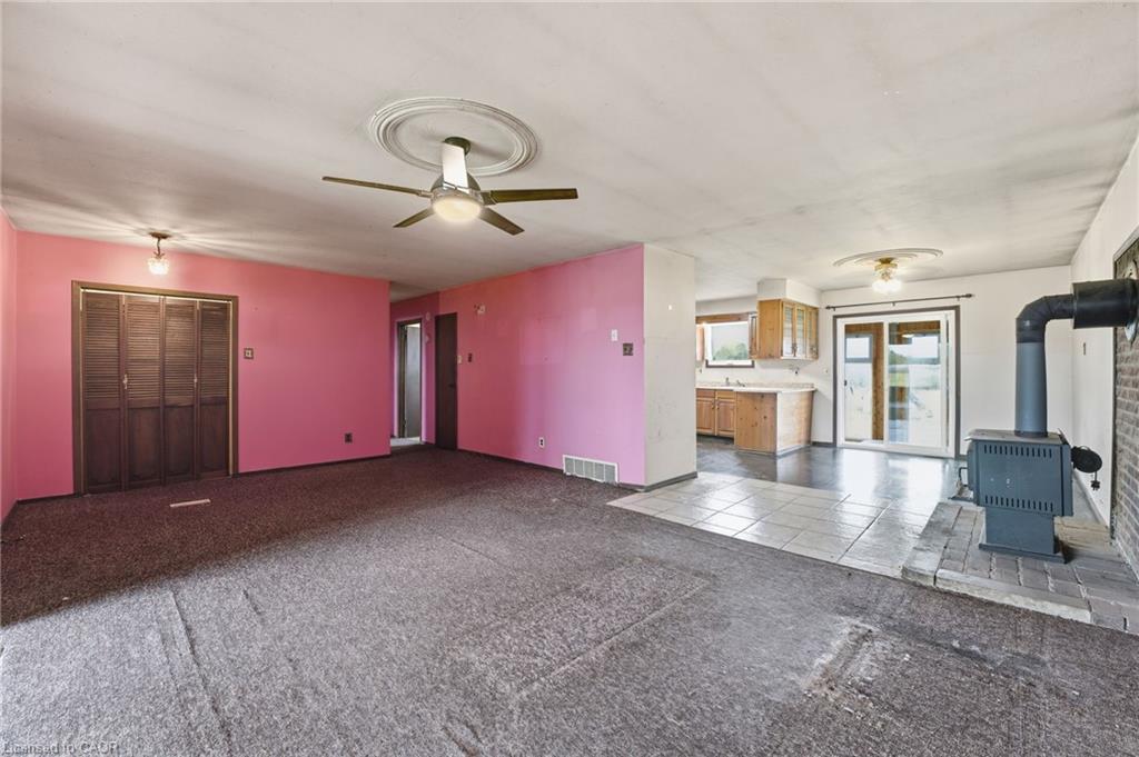 2091 6Th Concession Road W, Hamilton, ON - Indoor