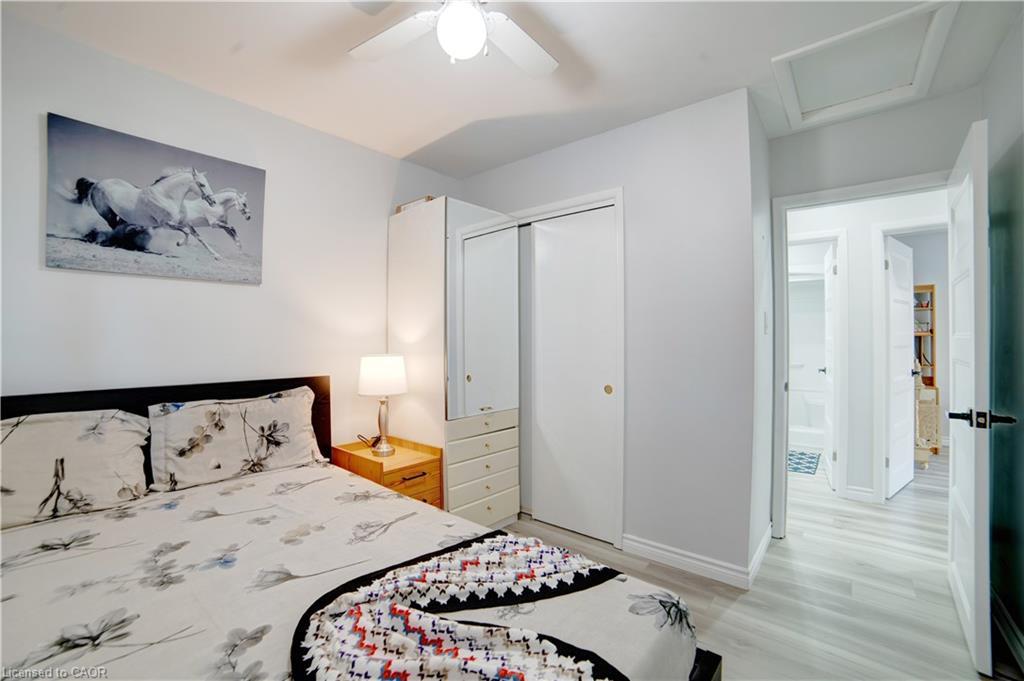 1676 Holley Crescent, Cambridge, ON - Indoor Photo Showing Bedroom