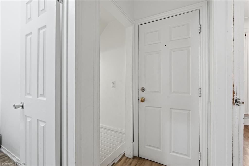 1-73 Stirton Street, Hamilton, ON - Indoor Photo Showing Other Room
