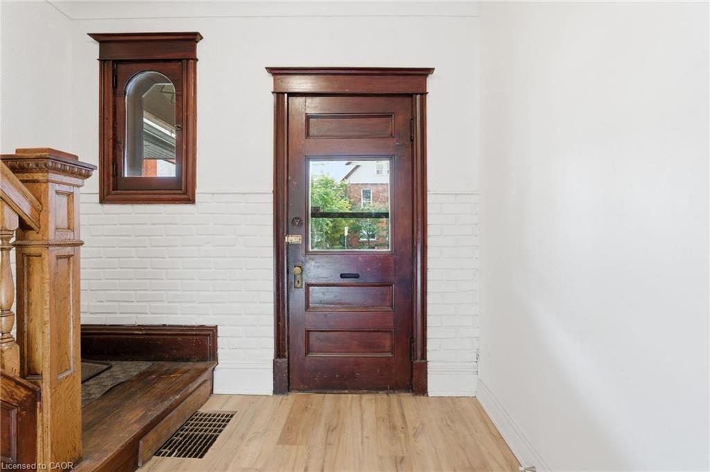 1-73 Stirton Street, Hamilton, ON - Indoor Photo Showing Other Room