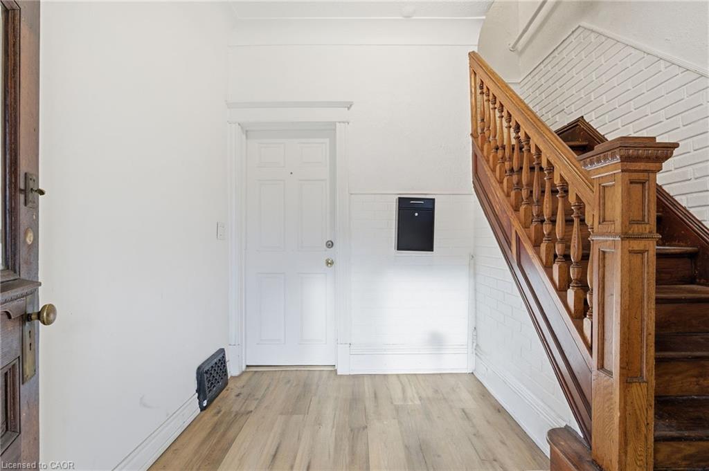 1-73 Stirton Street, Hamilton, ON - Indoor Photo Showing Other Room