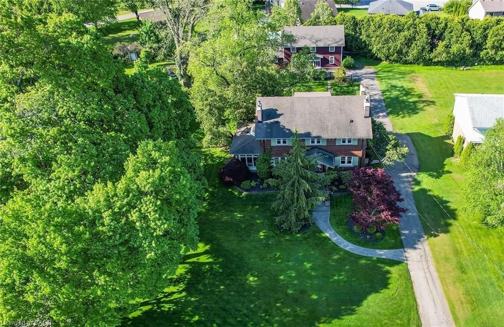 102 Main Street E, Grimsby, ON - Outdoor