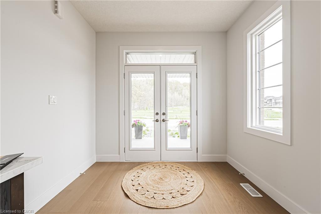 200 Benninger Drive, Kitchener, ON - Indoor Photo Showing Other Room