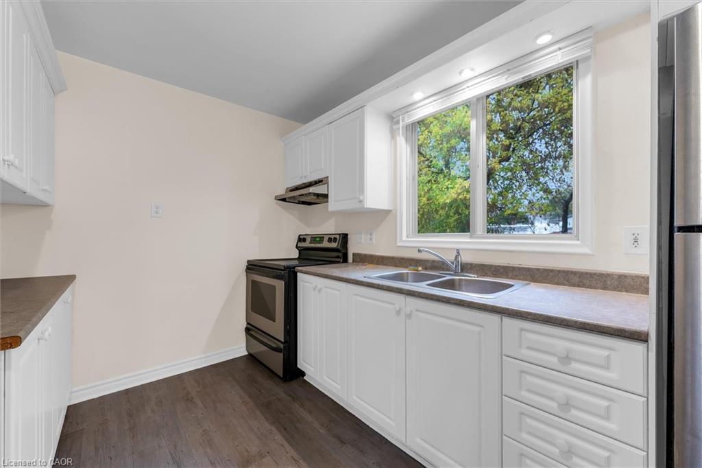 62 Bond Street, Kitchener, ON