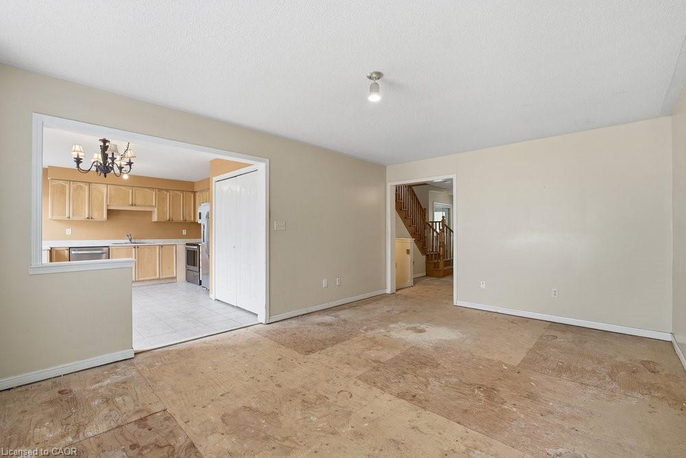 5656 Rosaline Road, Burlington, ON - Indoor