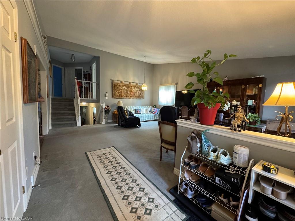 231 Chelton Road, London, ON - Indoor