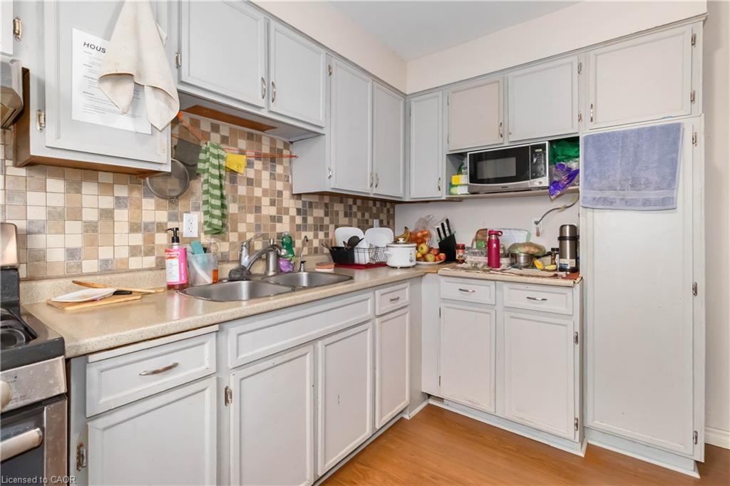 A-41 Raleigh Street, Brantford, ON - Indoor Photo Showing Kitchen With Double Sink