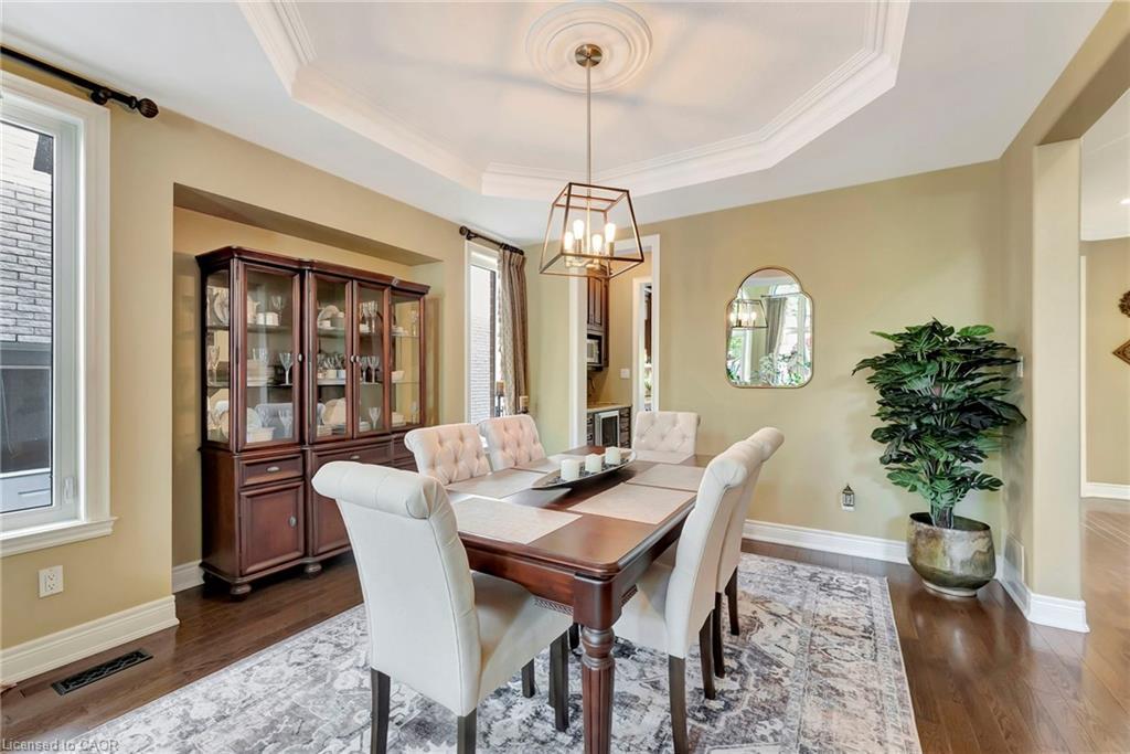 46 Orr Crescent, Stoney Creek, ON - Indoor Photo Showing Dining Room