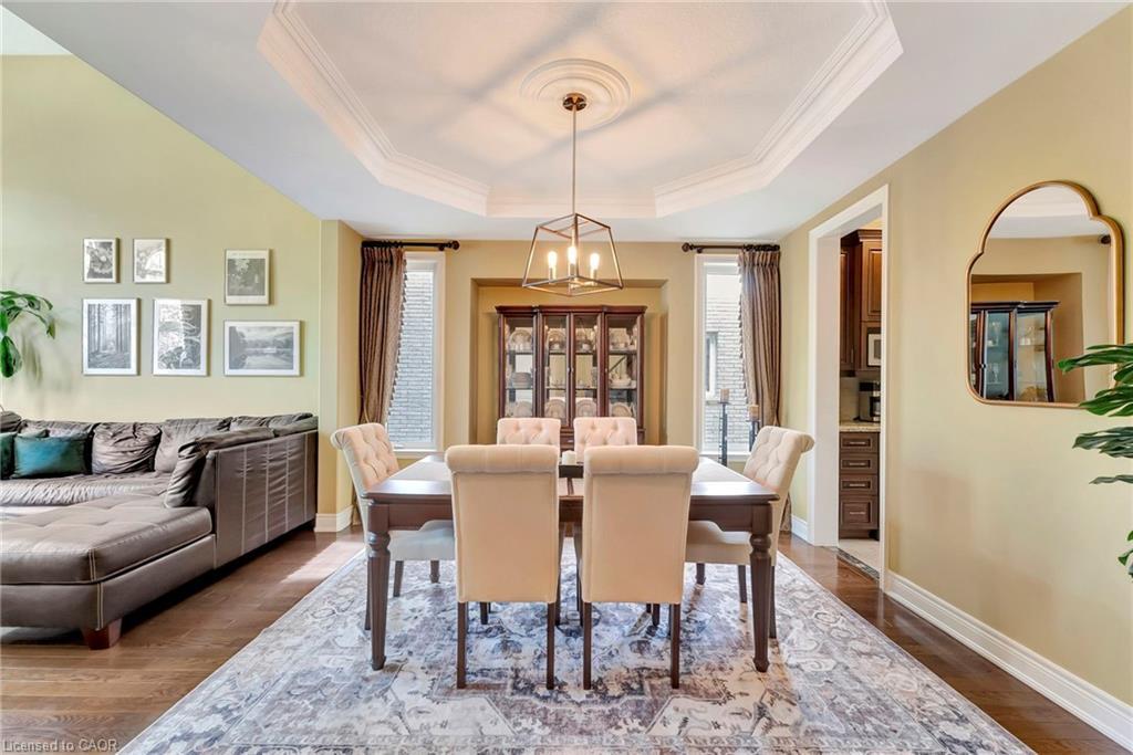 46 Orr Crescent, Stoney Creek, ON - Indoor Photo Showing Dining Room