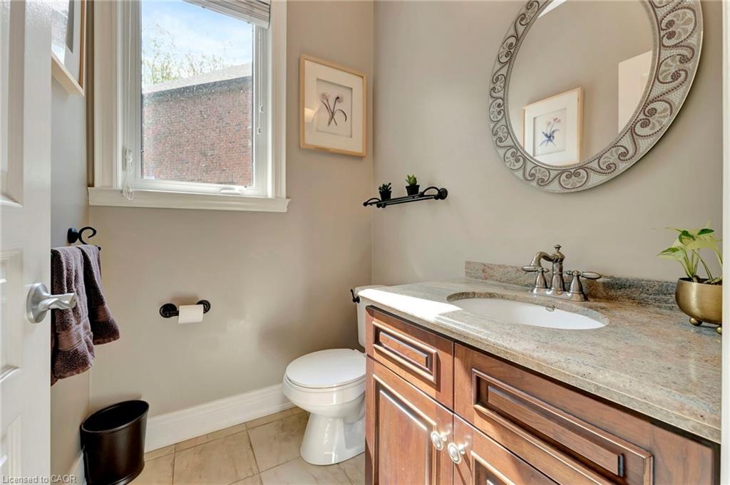 46 Orr Crescent, Stoney Creek, ON - Indoor Photo Showing Bathroom