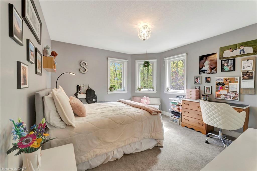 46 Orr Crescent, Stoney Creek, ON - Indoor Photo Showing Bedroom