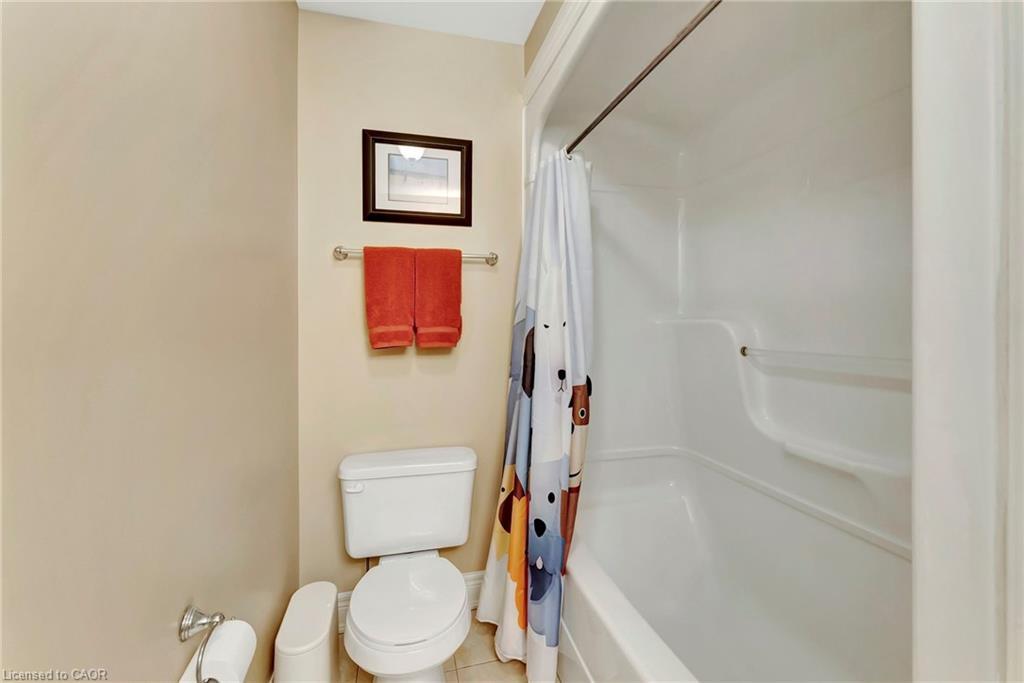 46 Orr Crescent, Stoney Creek, ON - Indoor Photo Showing Bathroom