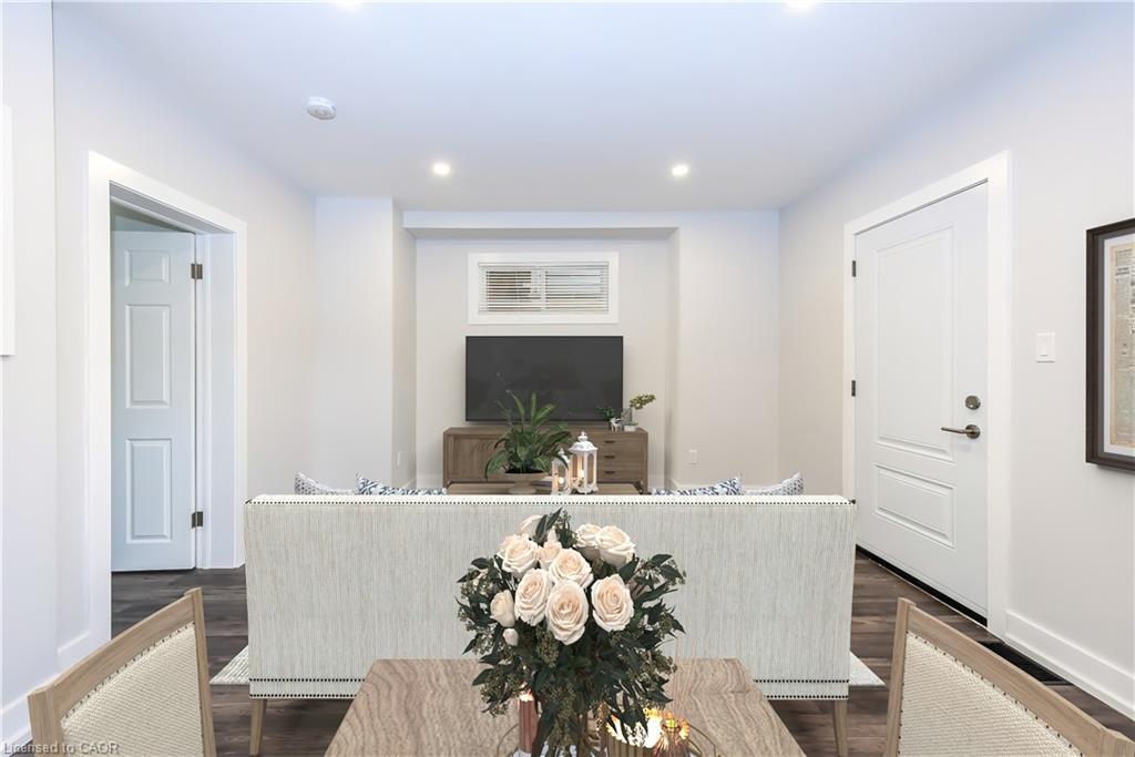 78 Balmoral Avenue N, Hamilton, ON - Indoor