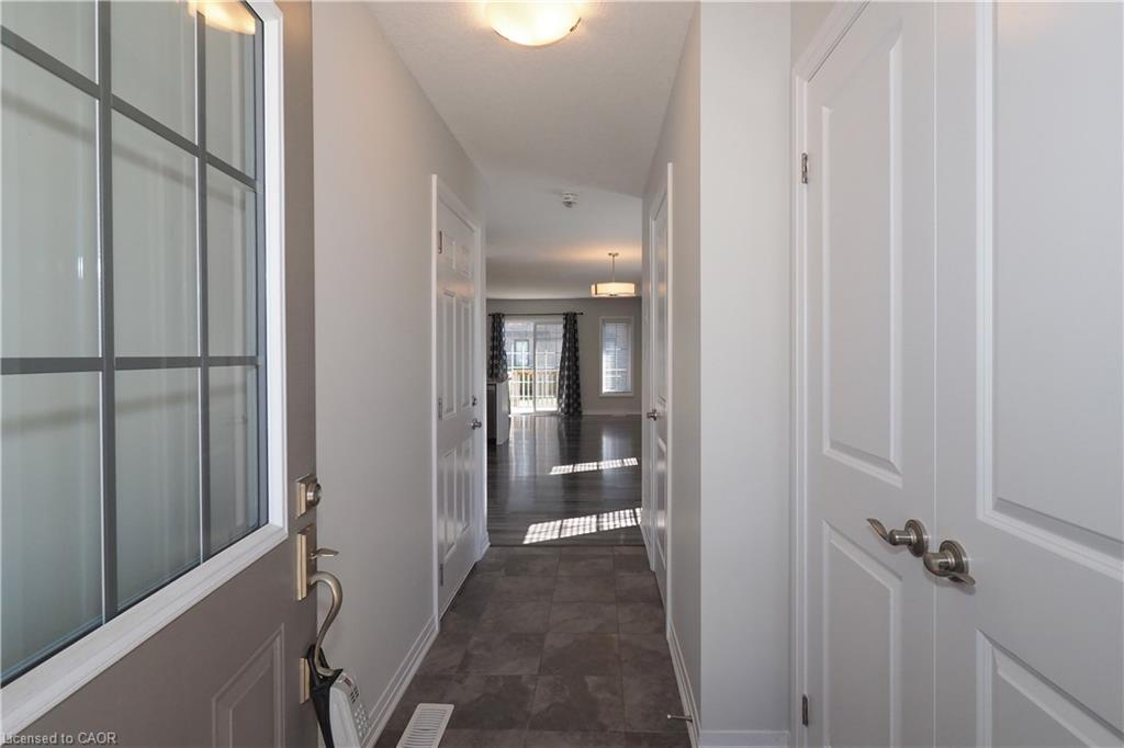 181 South Creek Drive, Kitchener, ON - Indoor Photo Showing Other Room