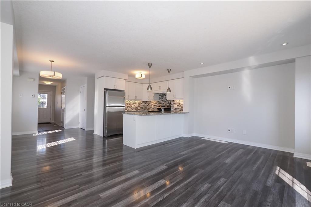 181 South Creek Drive, Kitchener, ON - Indoor