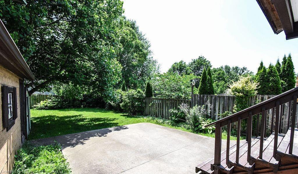 5810 Symmes Street, Niagara Falls, ON - Outdoor