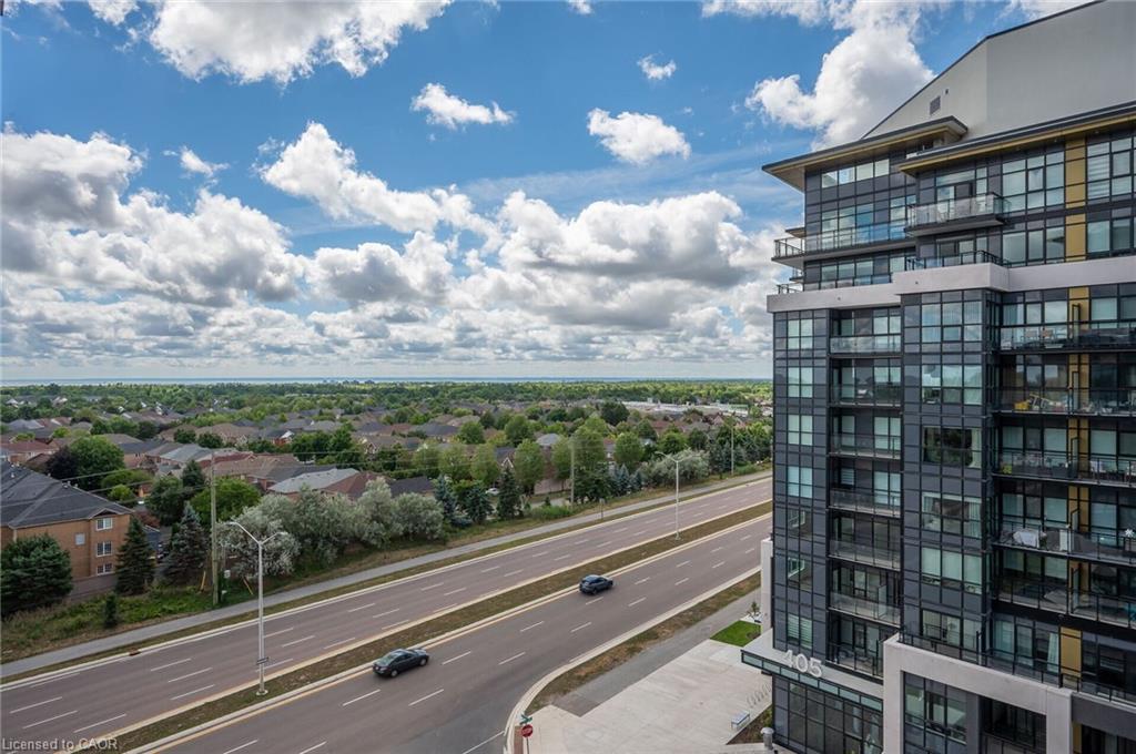 819-395 Dundas Street, Oakville, ON - Outdoor With Balcony With View