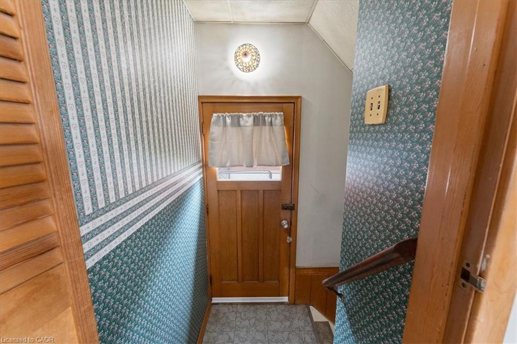 507 Upper Paradise Road, Hamilton, ON - Indoor Photo Showing Other Room