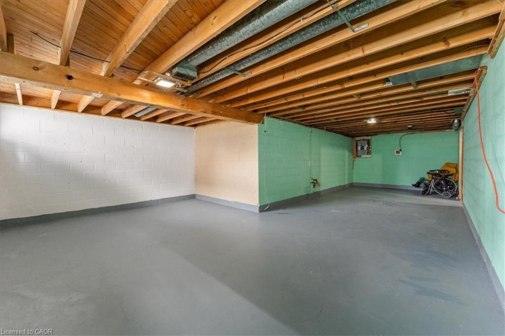 507 Upper Paradise Road, Hamilton, ON - Indoor Photo Showing Basement