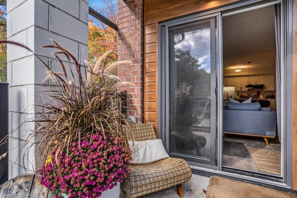 32-25 Isherwood Avenue, Cambridge, ON - Outdoor With Exterior