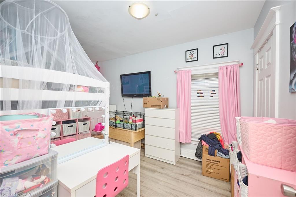 28 Haynes Avenue, St. Catharines, ON - Indoor