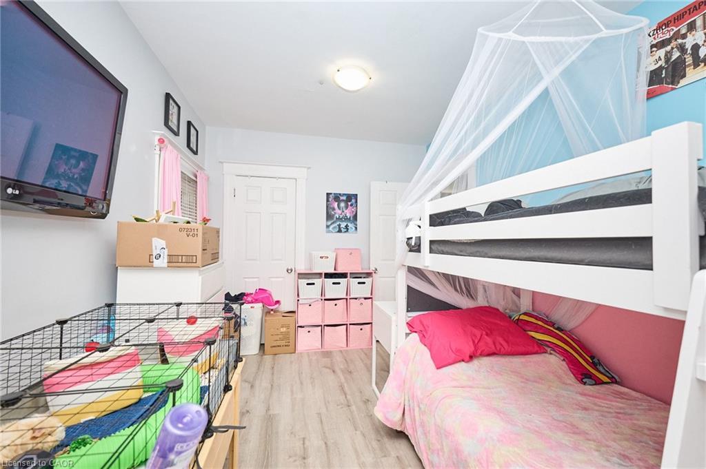 28 Haynes Avenue, St. Catharines, ON - Indoor