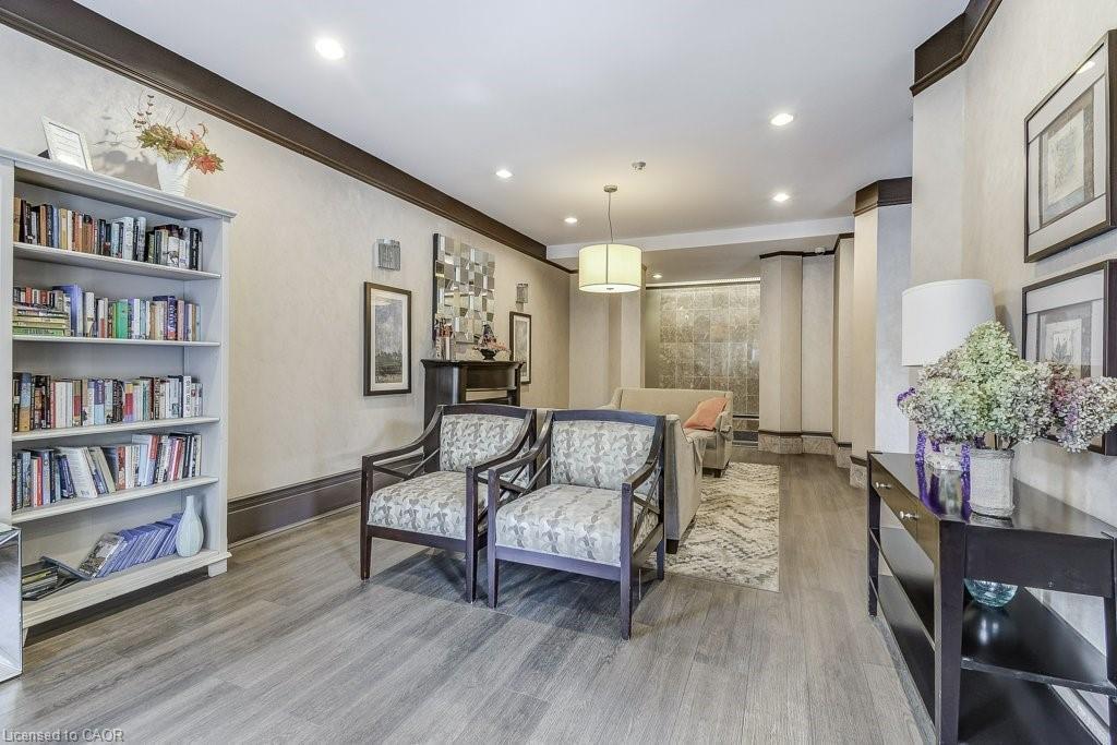 9D-67 Caroline Street S, Hamilton, ON - Indoor