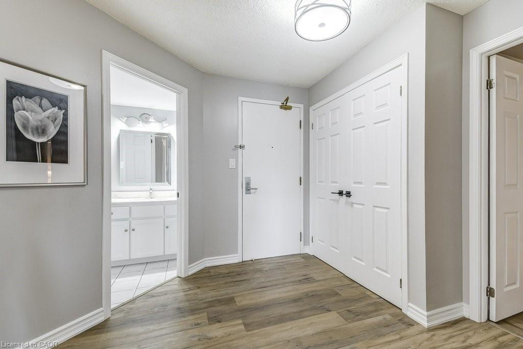 9D-67 Caroline Street S, Hamilton, ON - Indoor Photo Showing Other Room